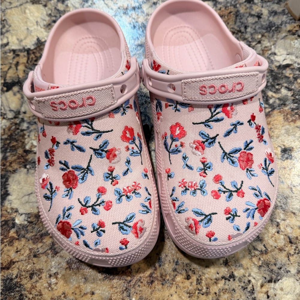 CROCS Kids Pink Floral Canvas Clogs